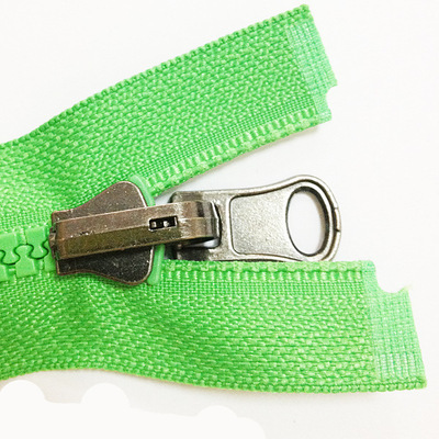 【工廠直銷樹脂導(dǎo)軌頭拉鏈 量大從優(yōu)哦】價(jià)格,廠家,圖片,拉鏈,上海星利拉鏈-