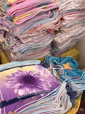 邦燦2017跑江湖地攤十元模式 精品外貿(mào)新疆棉枕套，10元2個贈送錄音